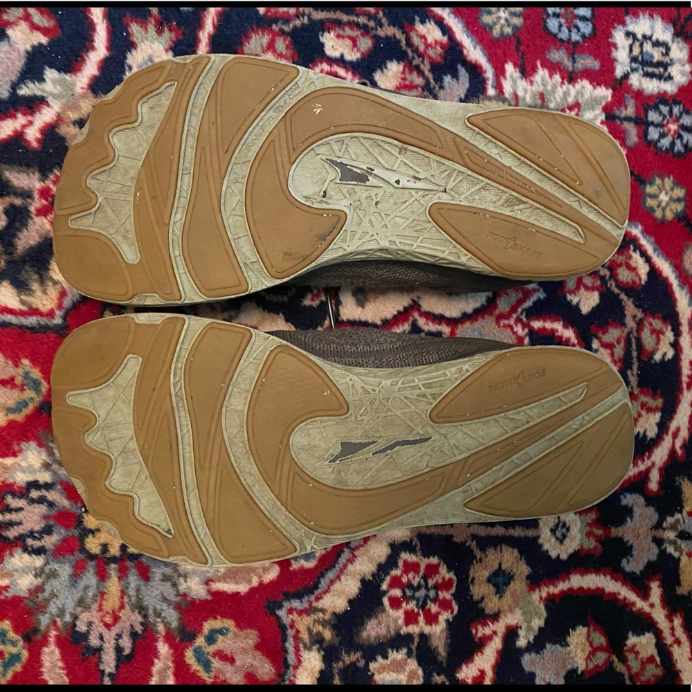 Altra, Escalante 2.5s, size 9, color:forest night